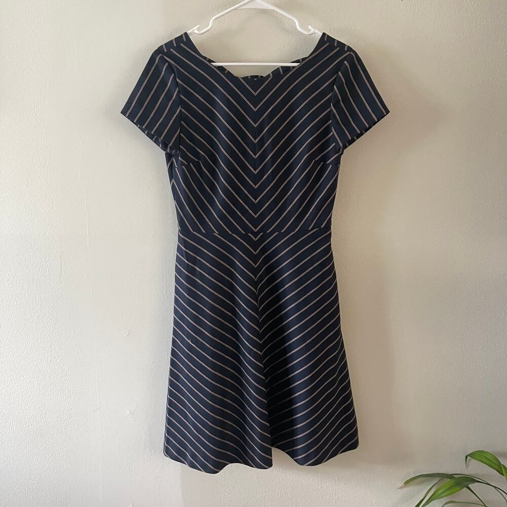 Brooks Brothers Red Fleece Chevron Stripe Dress Size 4 Blue Red Twist Open Back